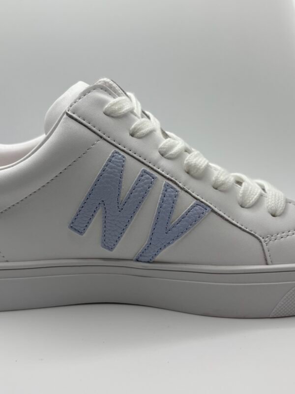 Tenis DKNY Abeni Azul Claro